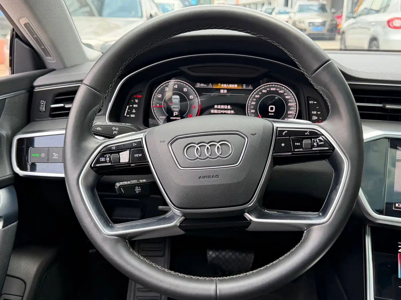 Фото 14 - Audi A7L