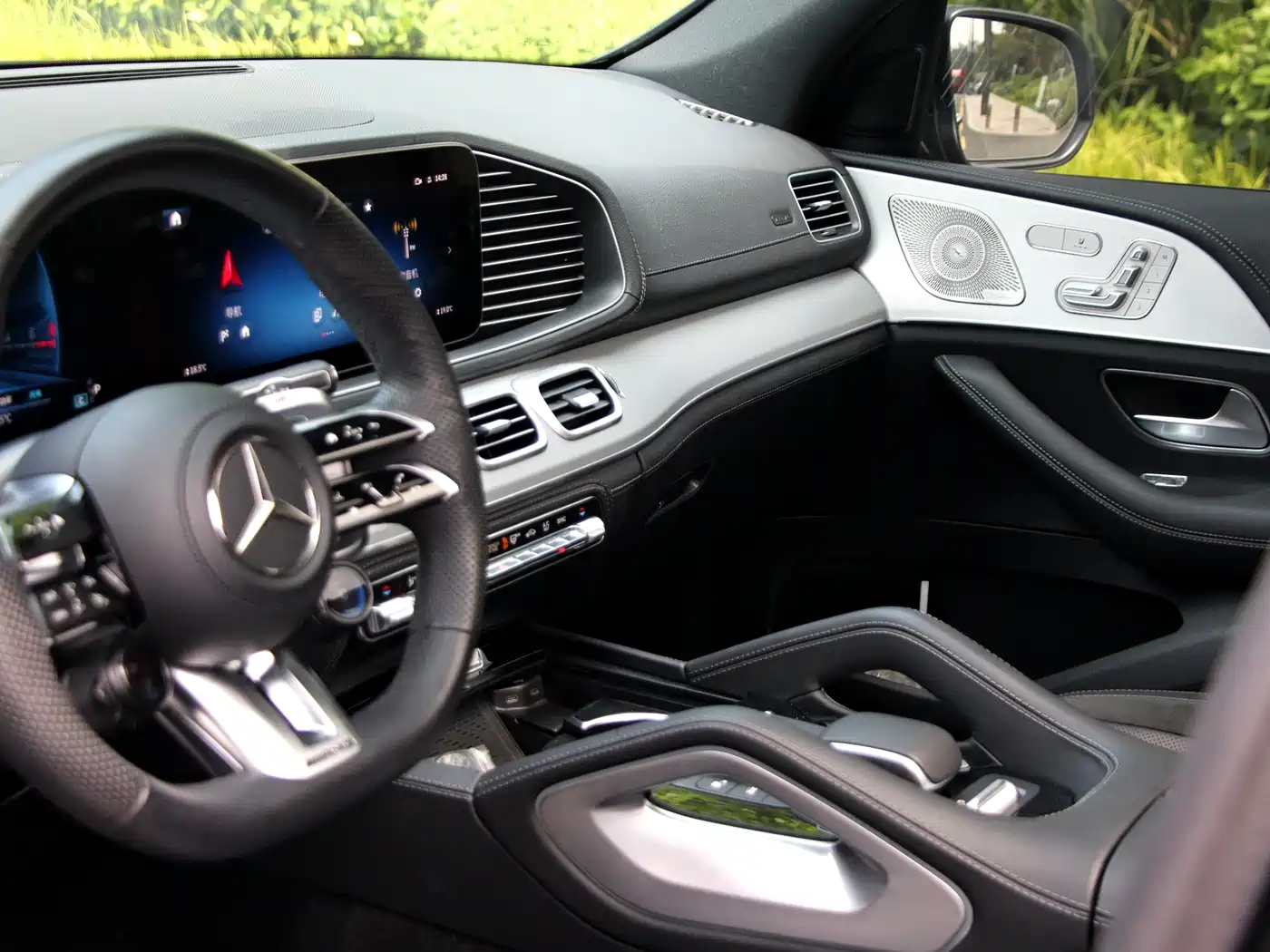 Mercedes-Benz GLE AMG 2024 AMG GLE 53 4MATIC+ фото 14