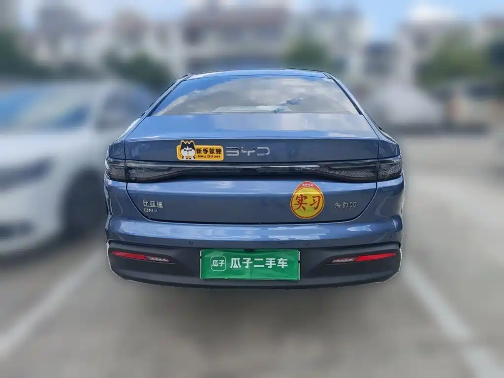 Фото 3 - BYD Seal 05