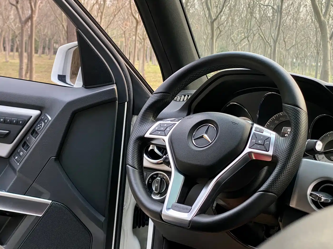 Mercedes-Benz GLK-Class 2015 GLK 260 4MATIC Dynamic Ultimate Edition фото 16