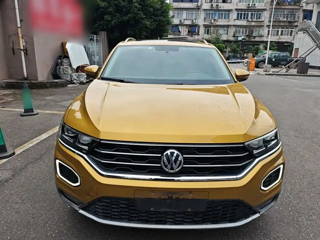 Volkswagen T-ROC 2018 280TSI DSG 2WD Progressive (China V) фото 3