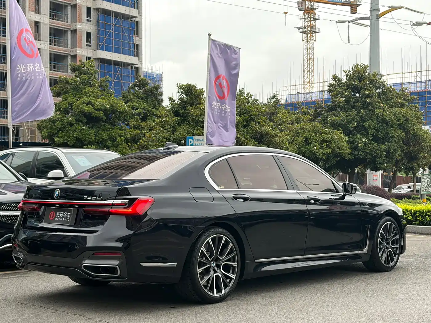 BMW 7 Series 2019 740Li Leading M Sport Package фото 12