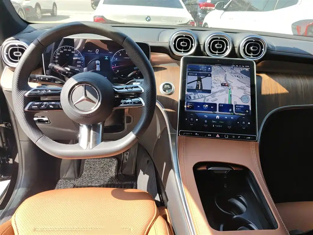Mercedes-Benz GLC 2025 Facelift GLC 300 L 4MATIC Dynamic 5-seater фото 10