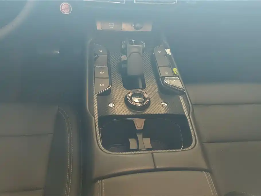 Haval Second-Generation Big Dog New Energy 2023 DHT-PHEV 105km Trendy Electric Edition Plus фото 16