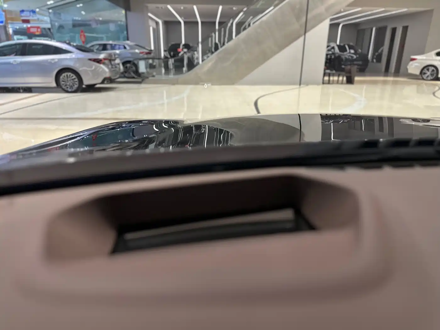 BMW 5 Series 2020 Model 530Li Executive Luxury Package фото 5