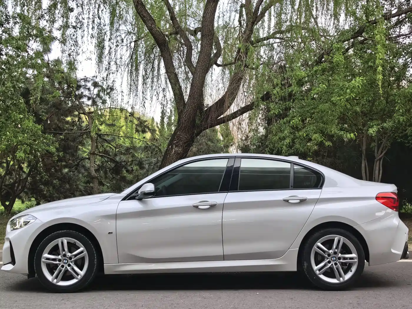 BMW 1 Series 2020 Model 120i M Sport Package фото 8