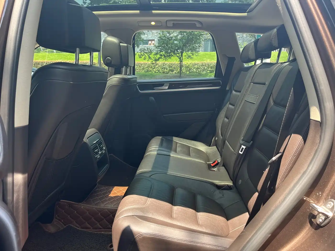Volkswagen Touareg 2014 3.0TSI New Edge Edition фото 9