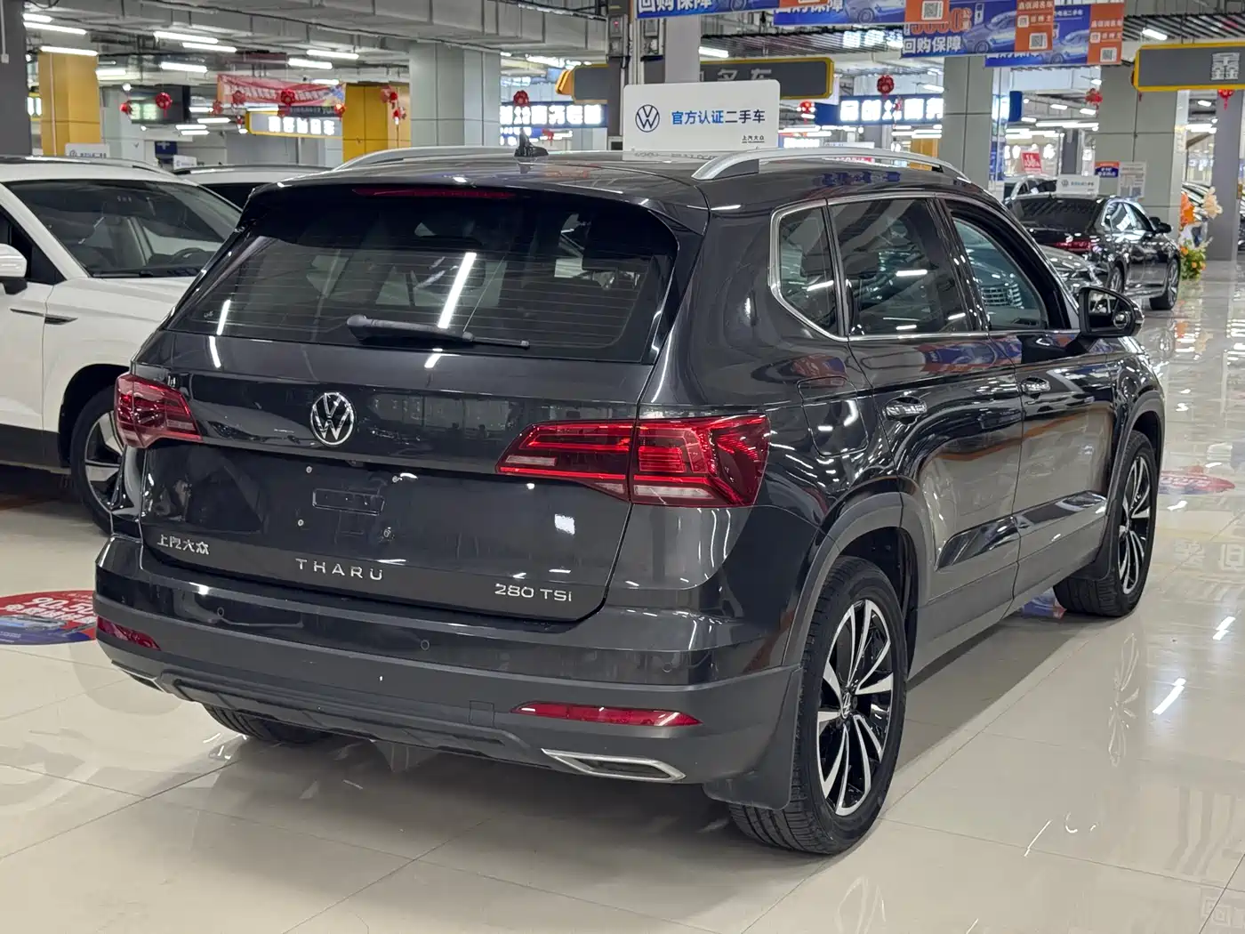Volkswagen Tharu 2022 280TSI FWD Luxury Edition фото 10