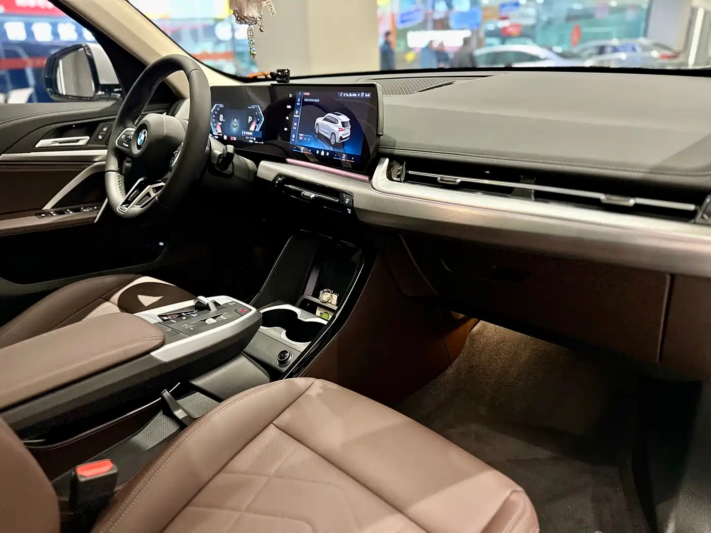 BMW X1 2024 sDrive25Li M Sport Package фото 6