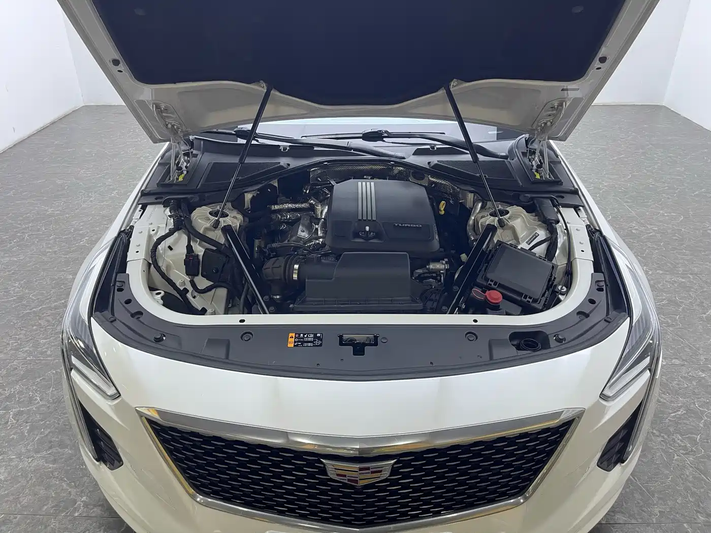 Cadillac CT6 2019 2019 28T Luxury Model