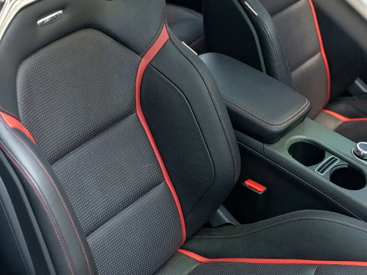 Mercedes-Benz A-Class AMG (Import) 2014 AMG A 45 4MATIC фото 11