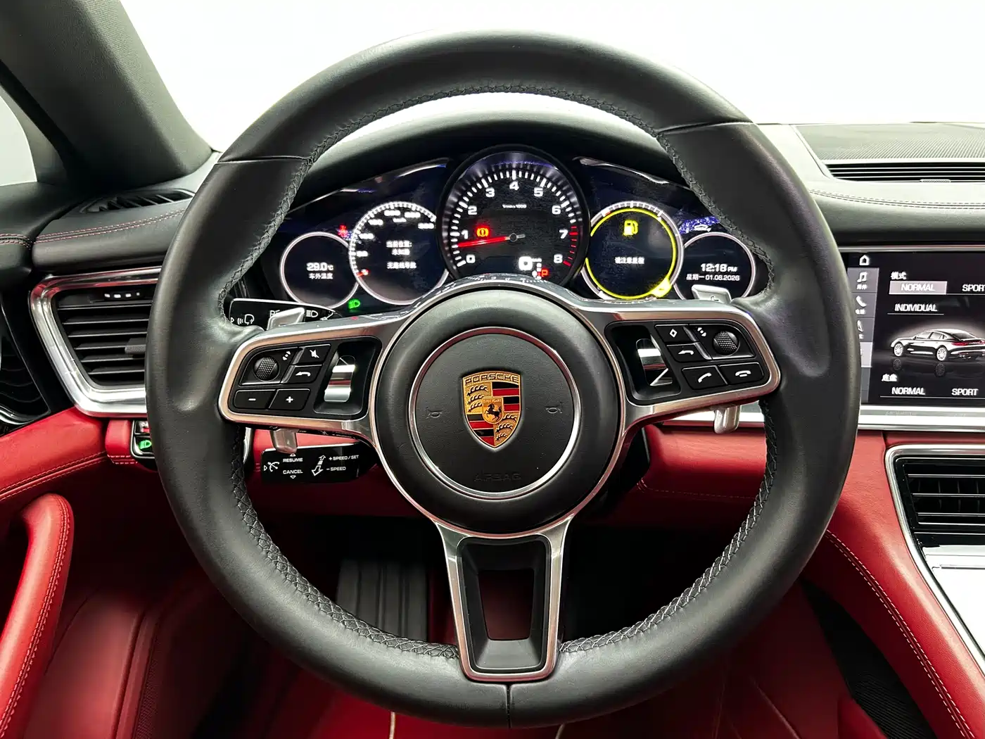 Porsche Panamera 2017 Panamera 3.0T фото 14