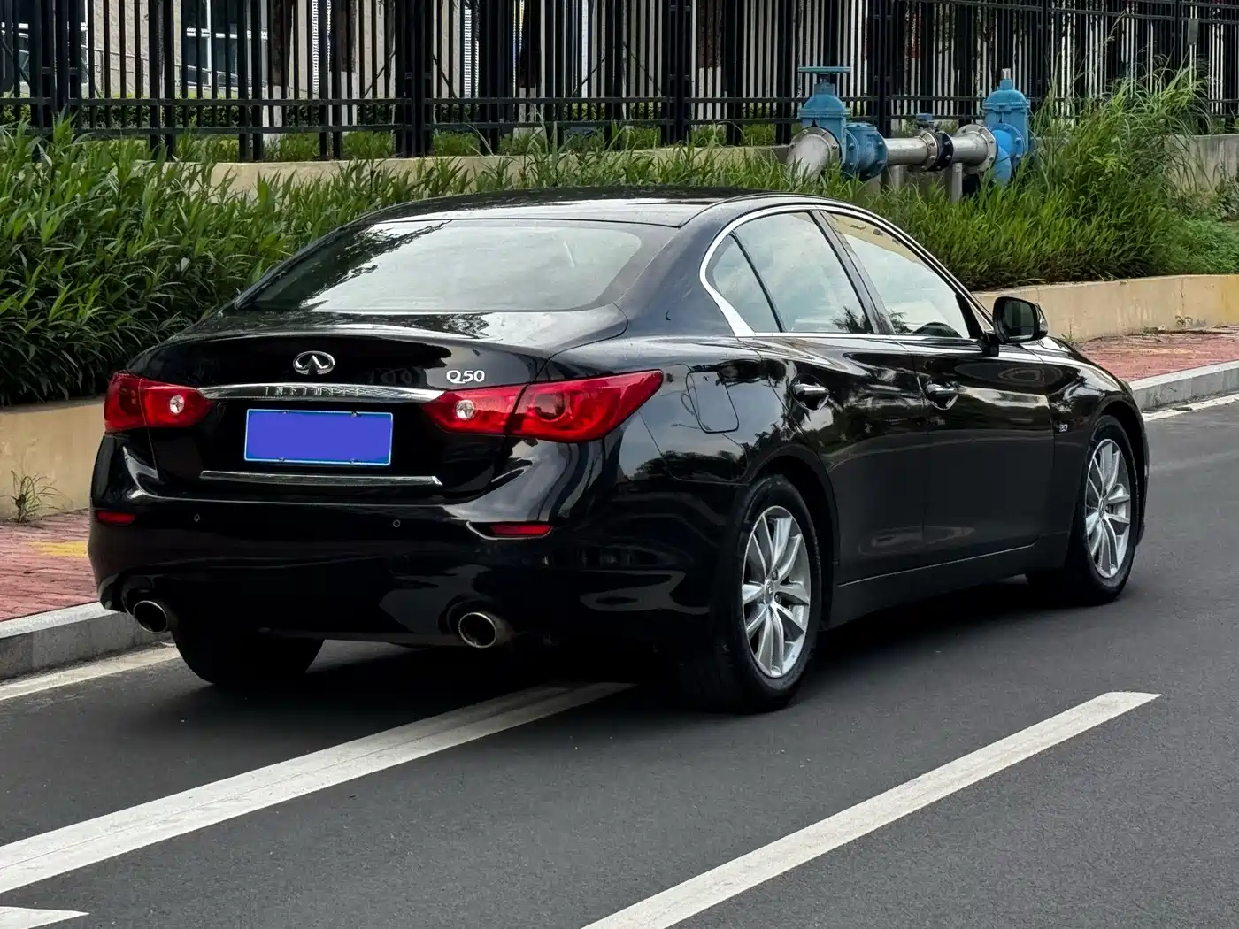 Infiniti Q50 2017 2014 3.7L Comfort Edition