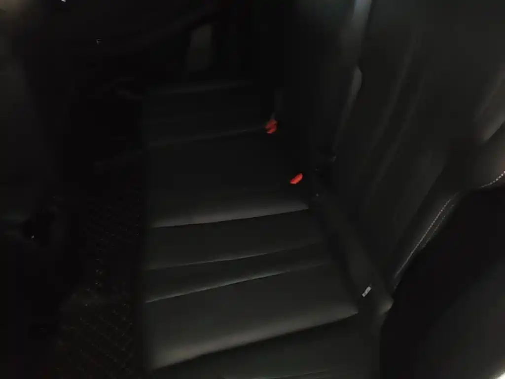 Dongfeng Aeolus Dongfeng Fengshen L7 2025 2025 518 Enjoyment