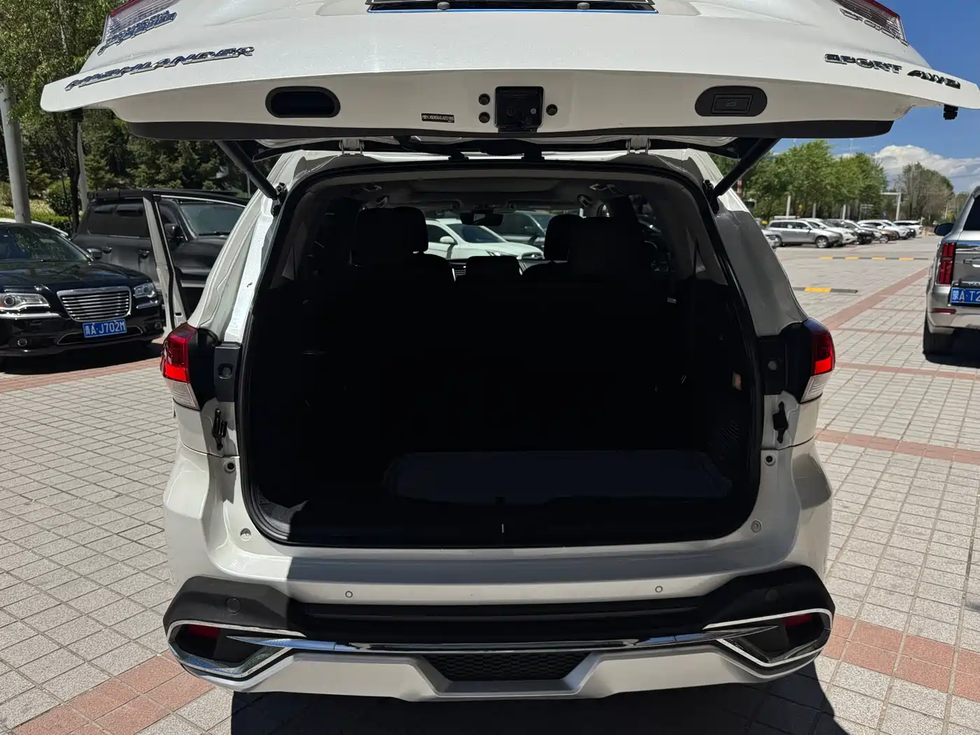 Toyota Highlander 2018 2.0T 4WD Luxury 7-seater (China V) фото 8