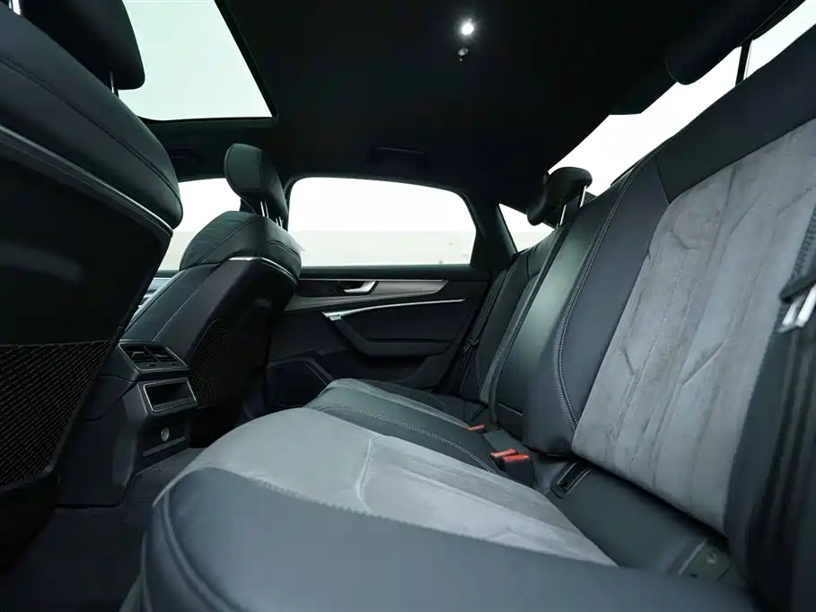 Audi A6L 2022 40 TFSI Luxury Dynamic фото 21