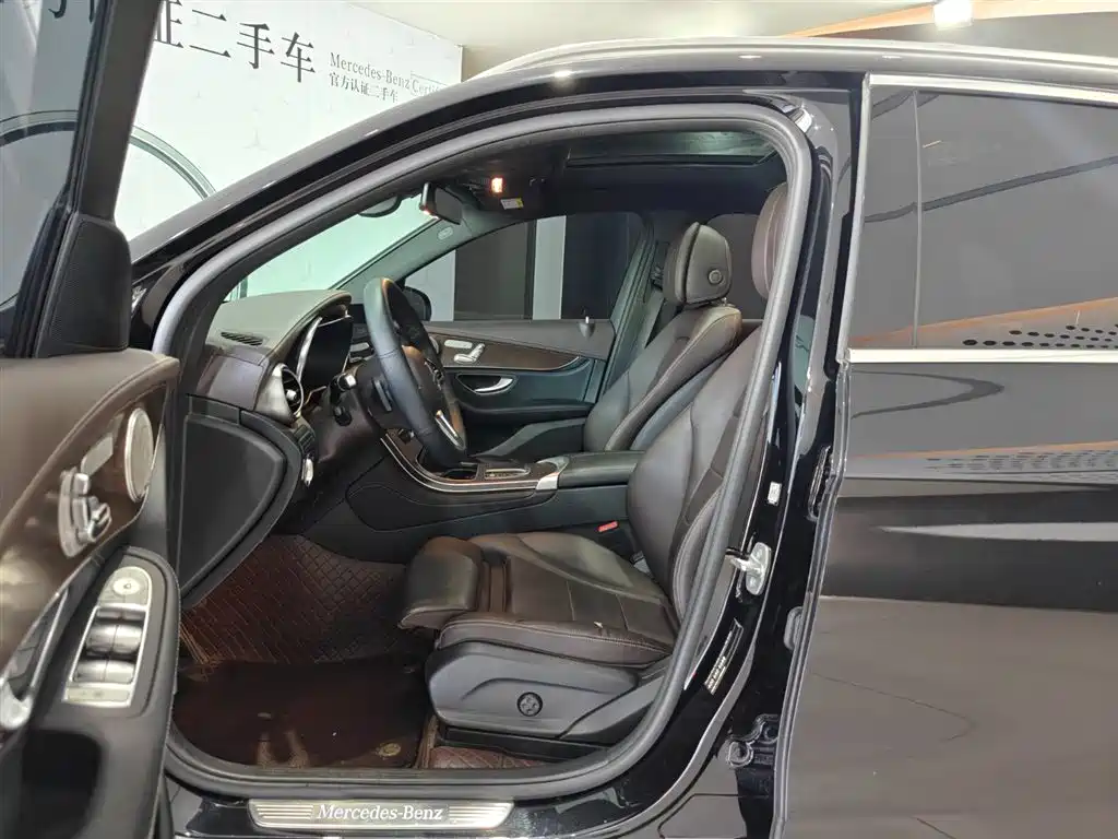 Mercedes-Benz GLC 2020 GLC 300 L 4MATIC Dynamic фото 9