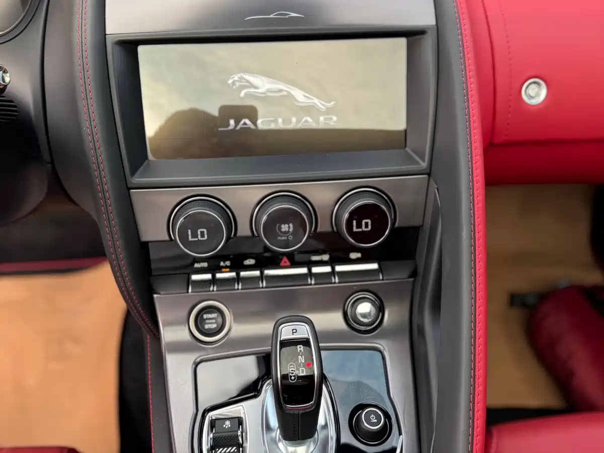 Jaguar F-TYPE 2024 2024 P300 75th Anniversary Collector's Hardtop Edition