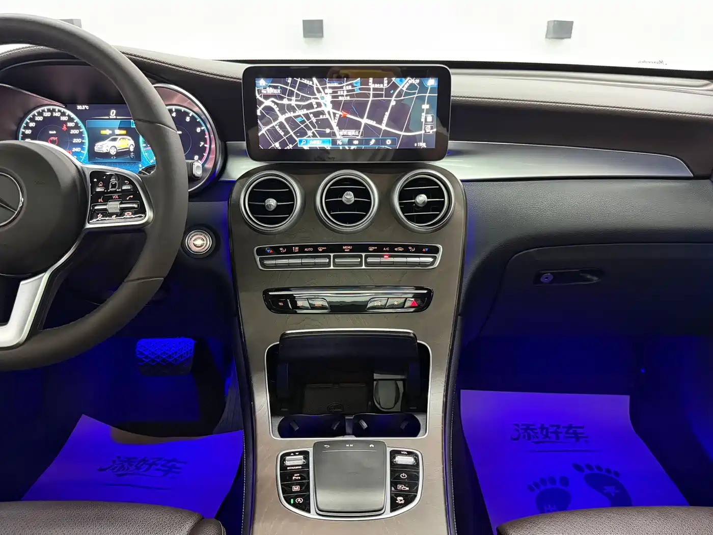 Mercedes-Benz GLC 2021 GLC 260 L 4MATIC Luxury фото 8