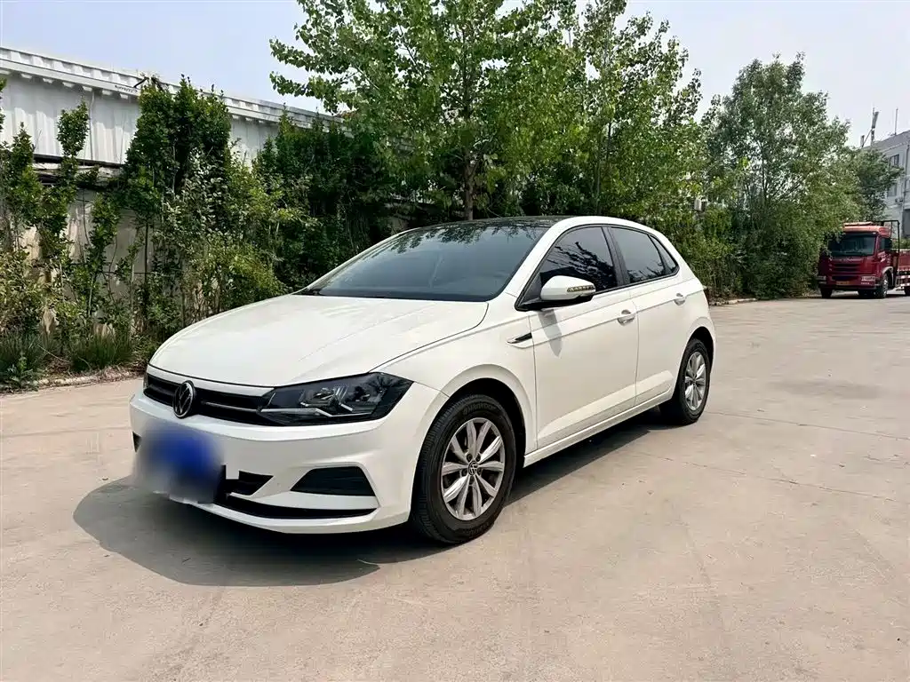 Volkswagen Polo 2021 Plus 1.5L Automatic Colorful Tech Edition