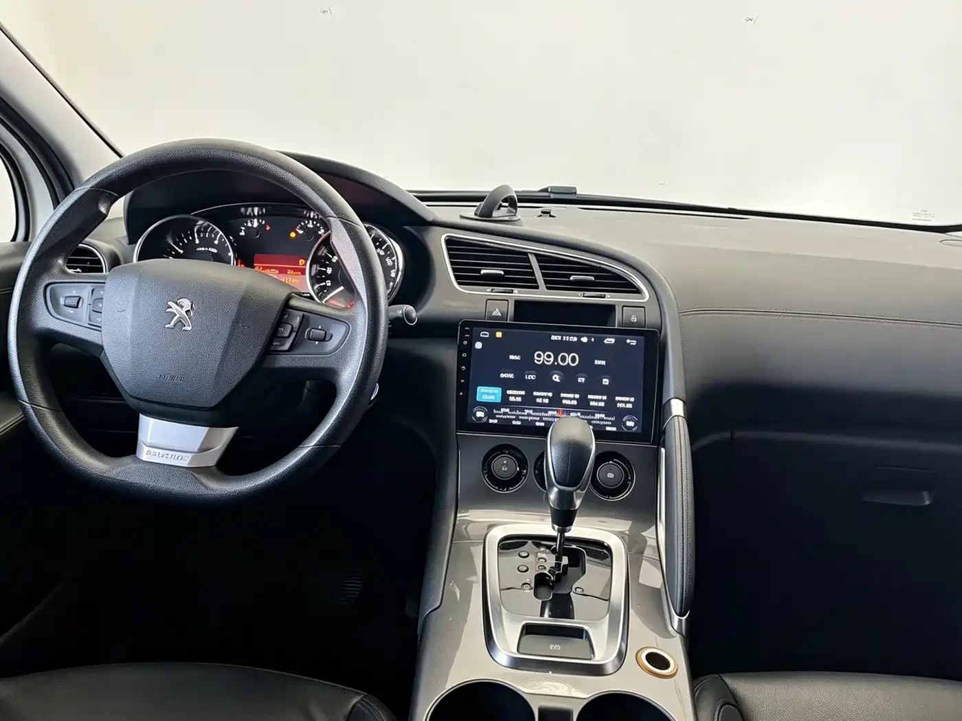Peugeot 3008 2016 2.0L Automatic Classic Edition фото 9