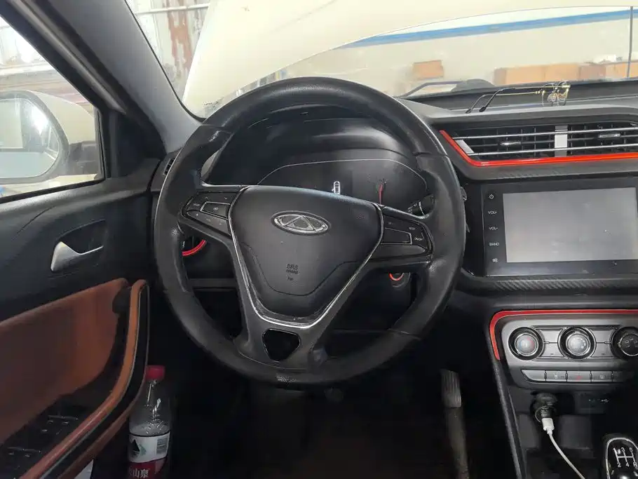 Photo 15 - Chery Tiggo 3x