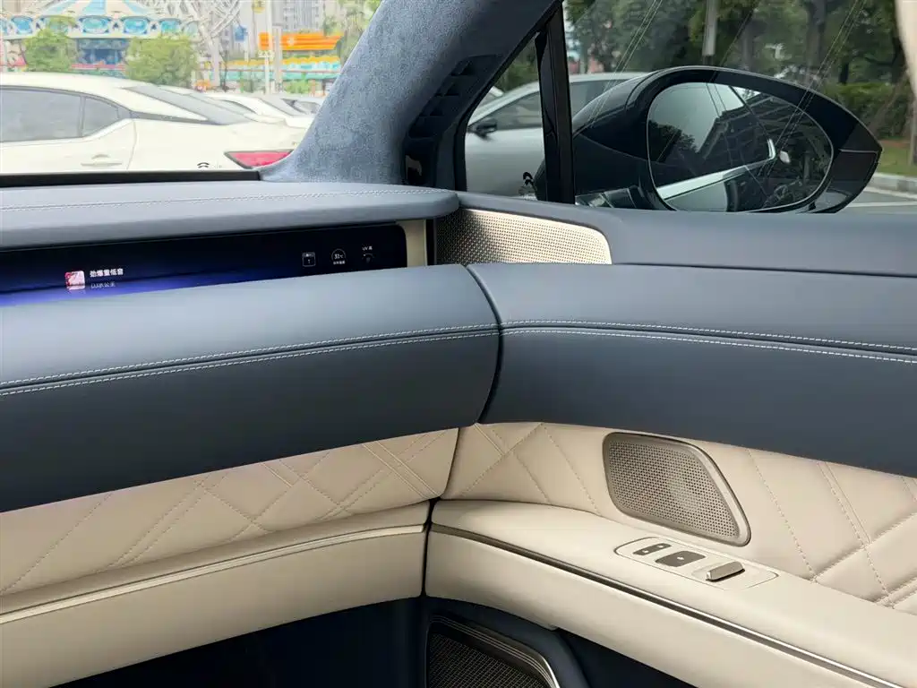 NIO ET9 2025 100kWh Signature Edition фото 12