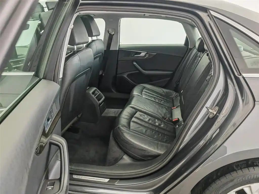 Audi A4L 2019 40 TFSI Progressive (China V) фото 15