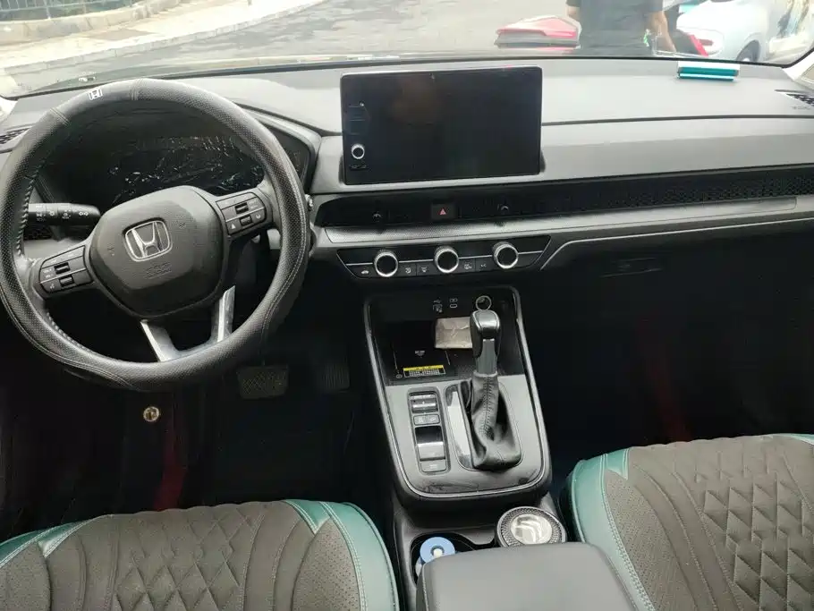 Фото 12 - Honda CR-V