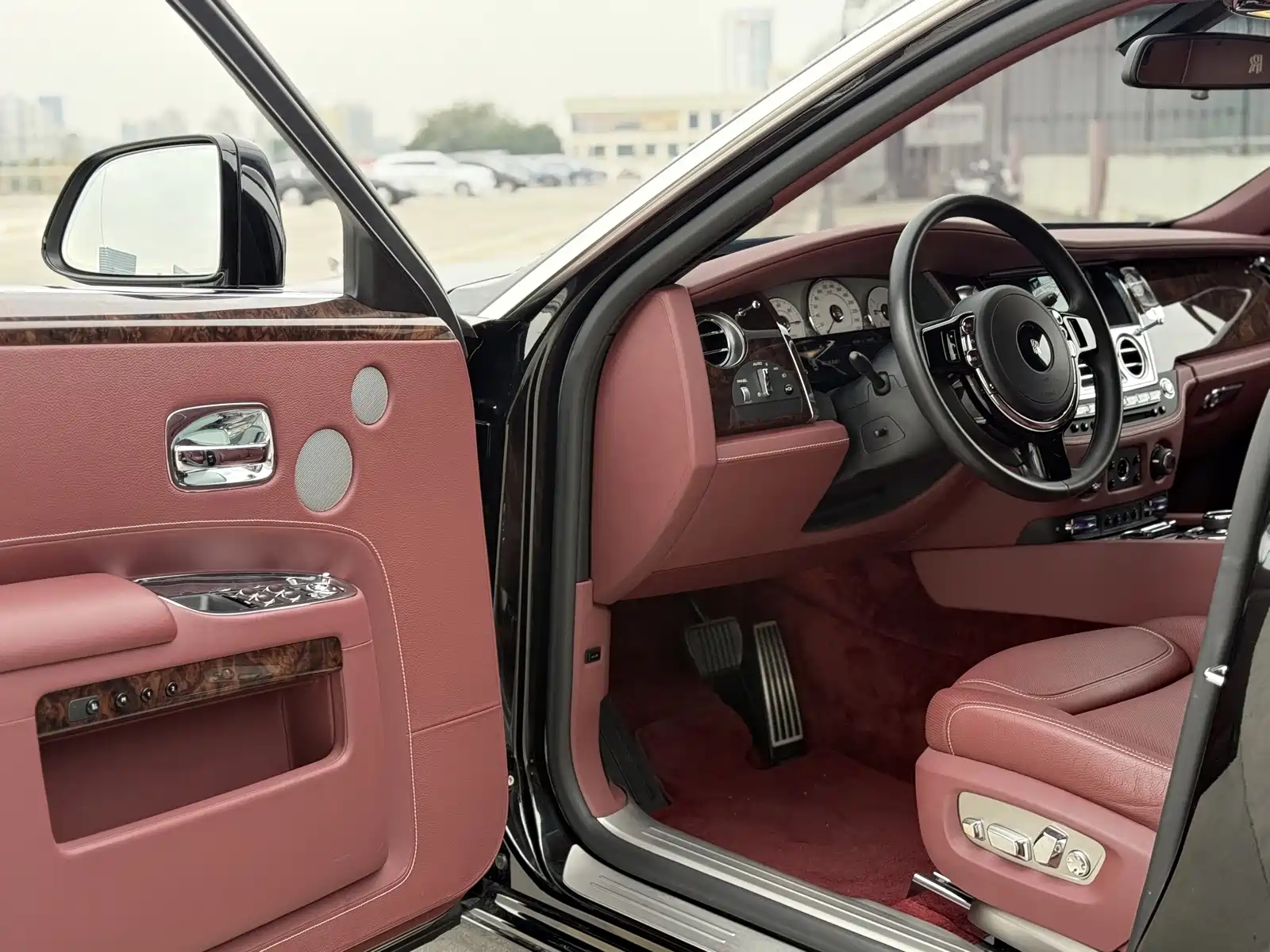 Фото 4 - Rolls-Royce Ghost