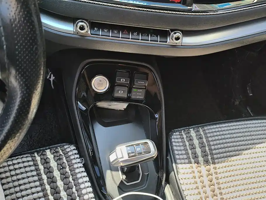 Haval H2s 2017 Red Label 1.5T DCT Luxury фото 16