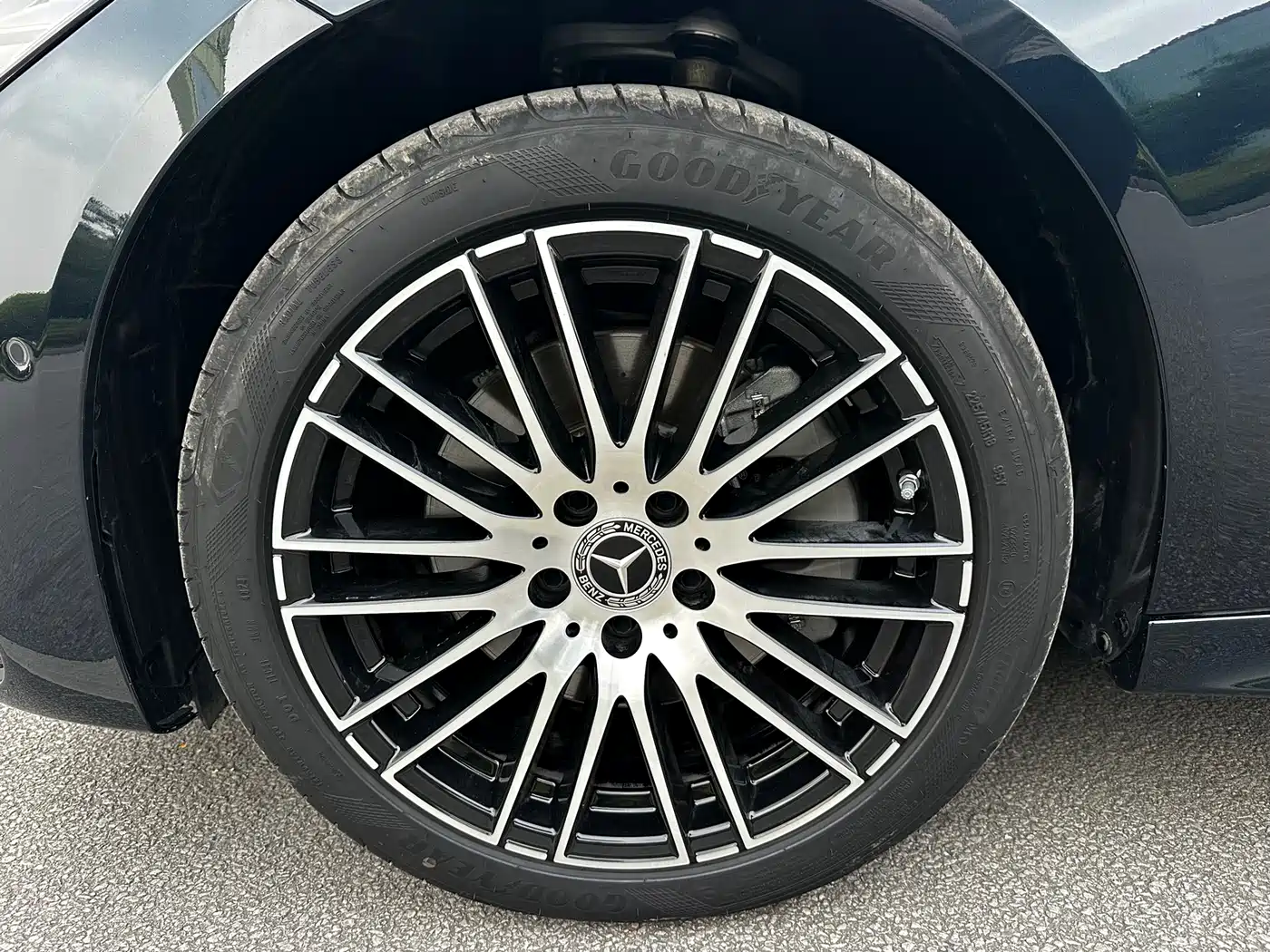 Mercedes-Benz C-Class 2025 C 260 L Sport Edition фото 12