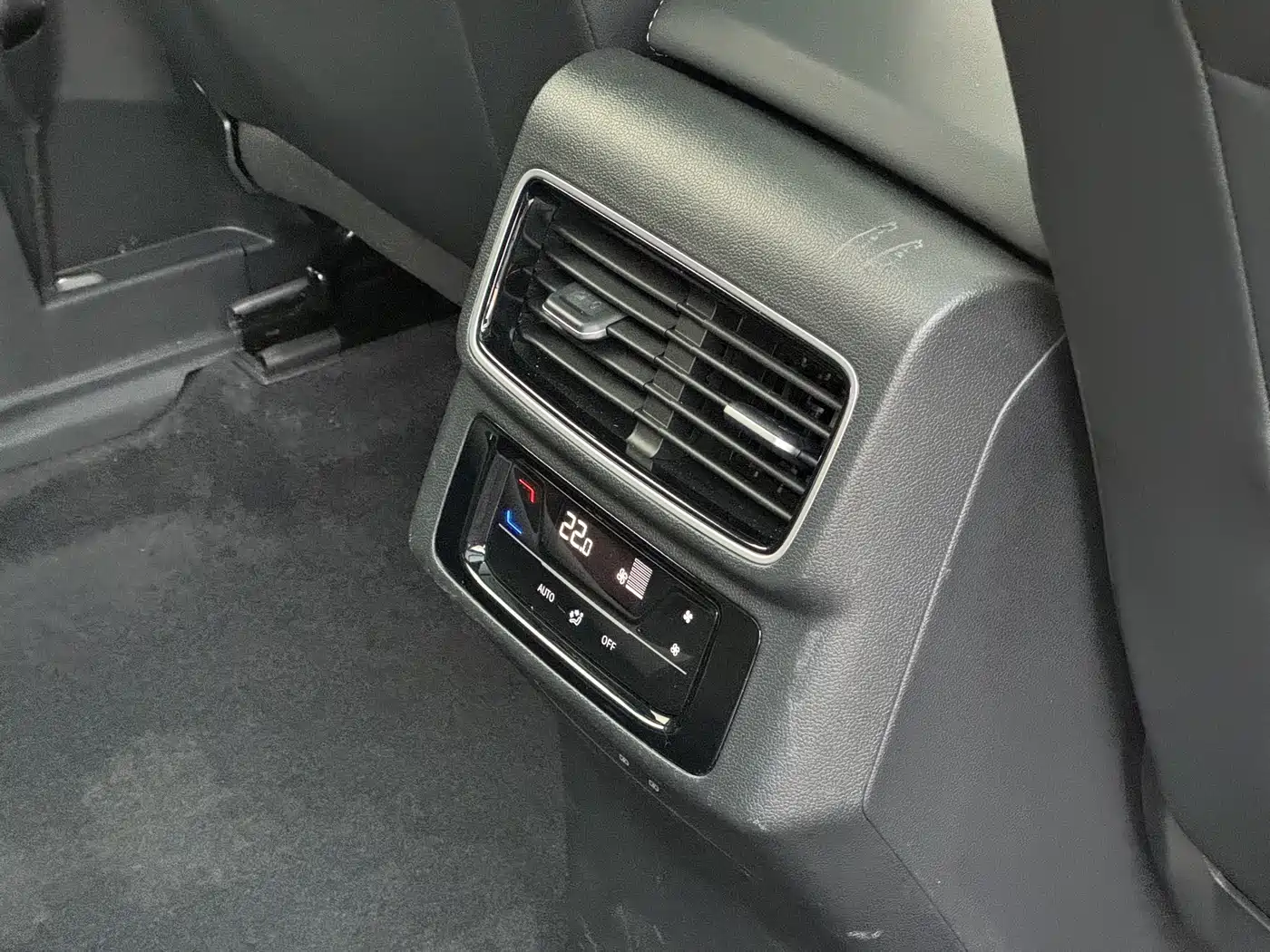 Volkswagen Talagon 2023 380TSI 4WD R-Line Touring Edition фото 22