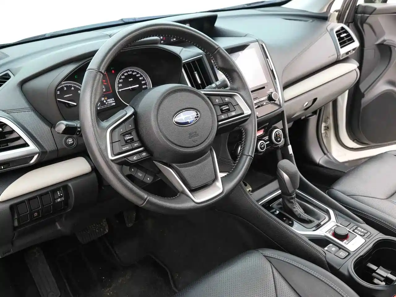 Subaru Forester 2022 2.0i AWD Luxury Edition with EyeSight фото 15