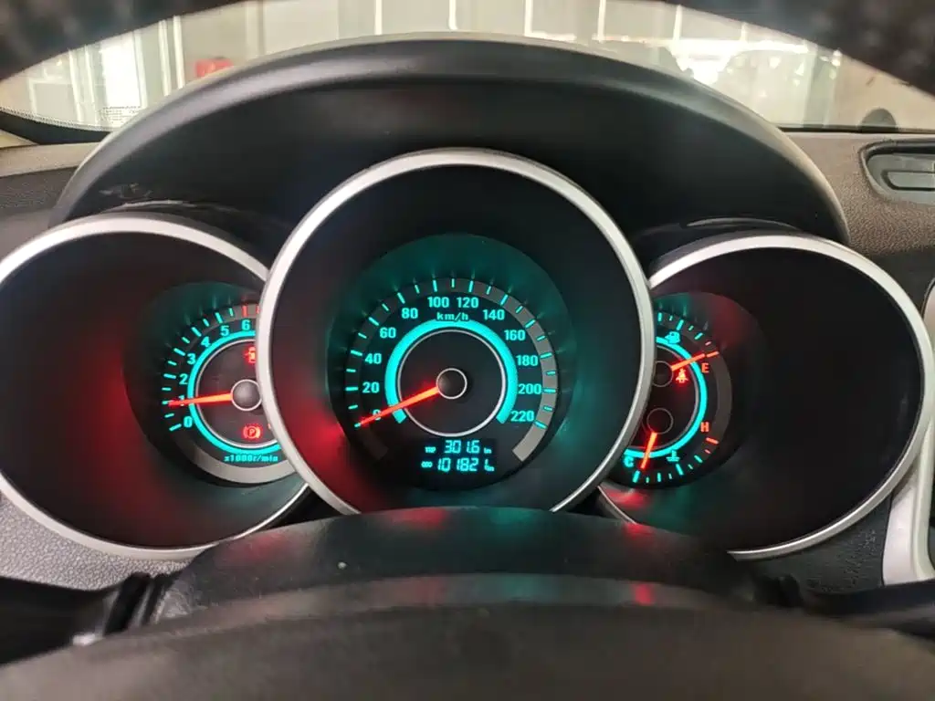 Changan Eado 2014 2014 1.6L Manual Premium