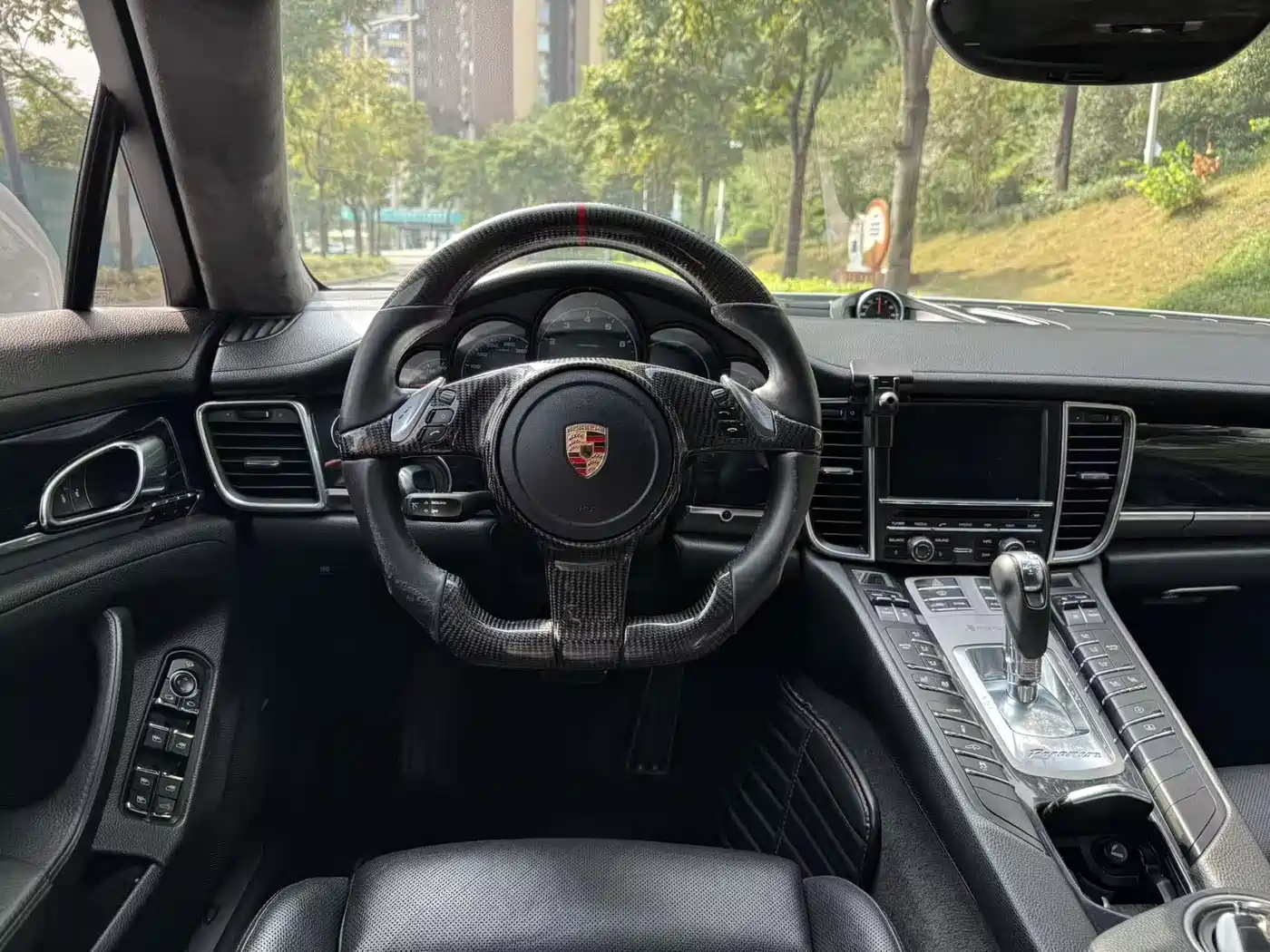 Porsche Panamera 2014 Panamera Executive 3.0T фото 7