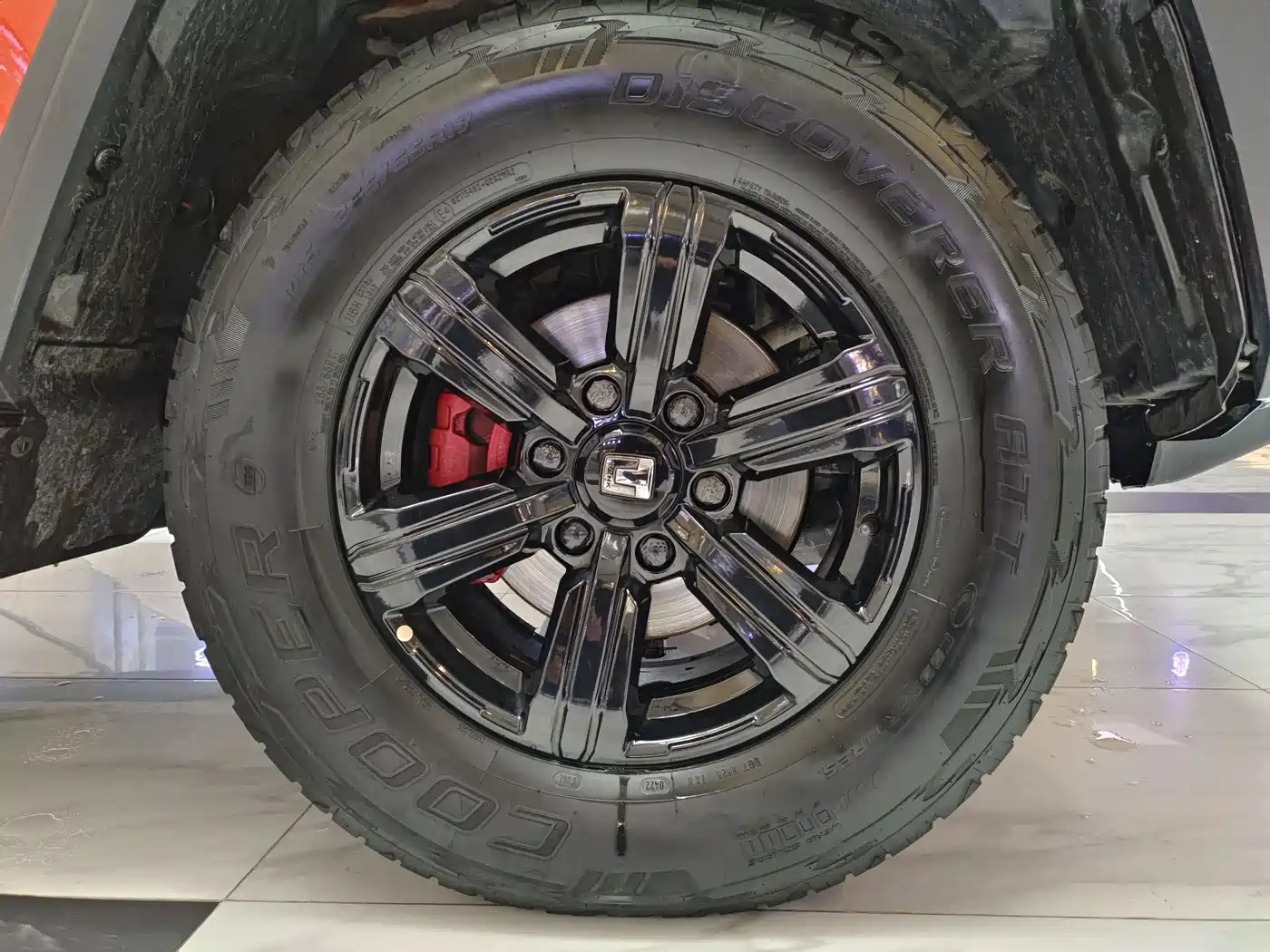 Tank 300 2023 Off-Road Edition 2.0T Conqueror фото 22