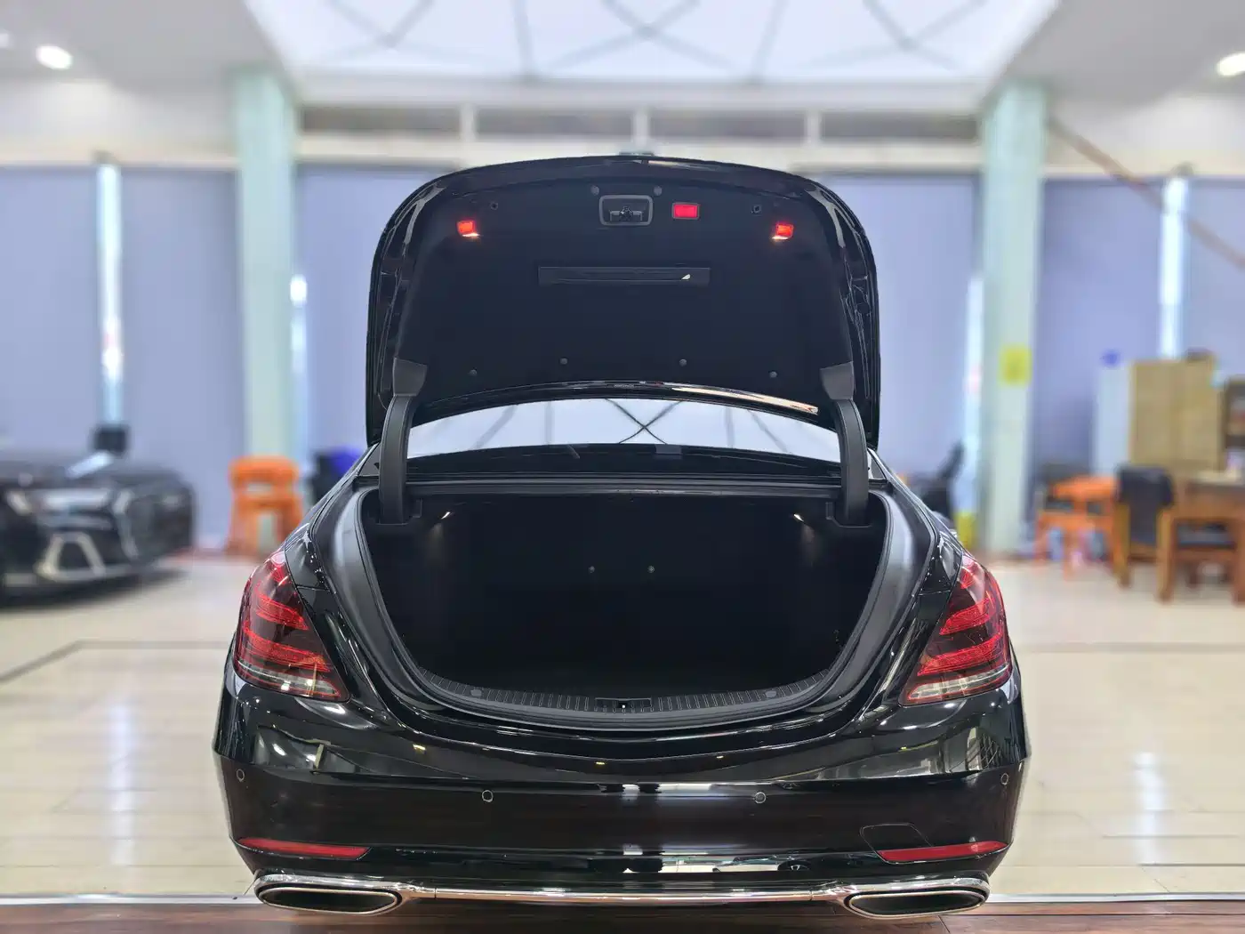 Mercedes-Benz S-Class 2018 S 320 L фото 13