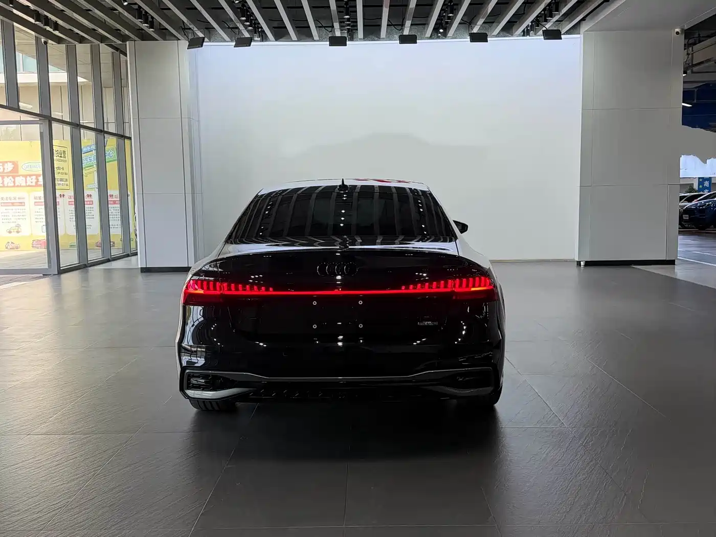 Audi A7L 2025 Model Year 45 TFSI quattro Black Knight Edition фото 20