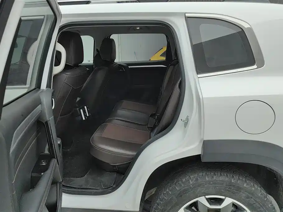 Haval Big Dog 2021 Facelift 2.0T DCT AWD Howling Celestial Dog Edition фото 11