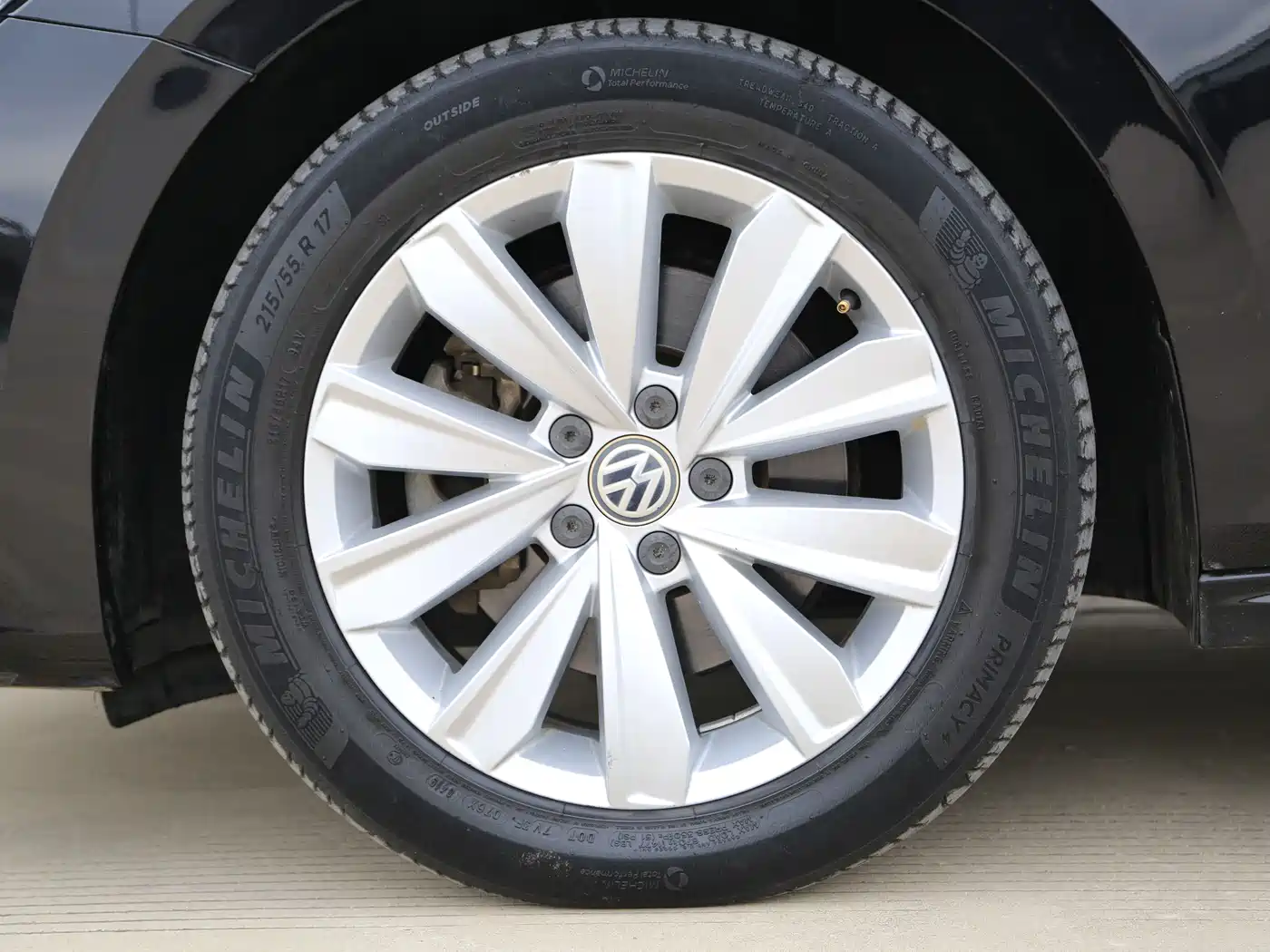 Volkswagen Passat 2019 330TSI Elite Version China VI фото 18