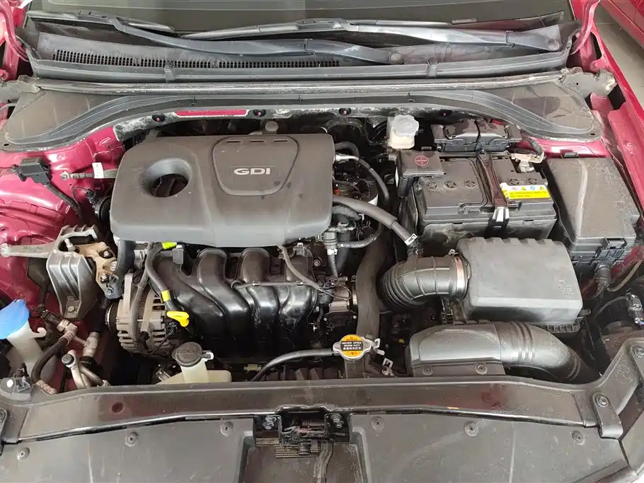 Hyundai Elantra 2016 Model 1.6L Automatic Smart Elite фото 10