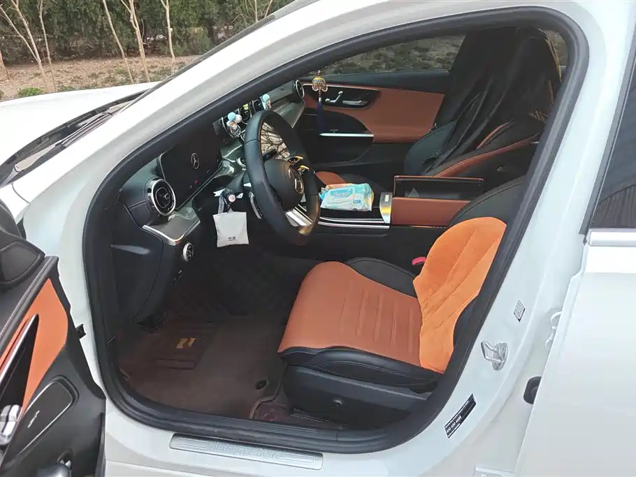 MERCEDES-BENZ C CLASS