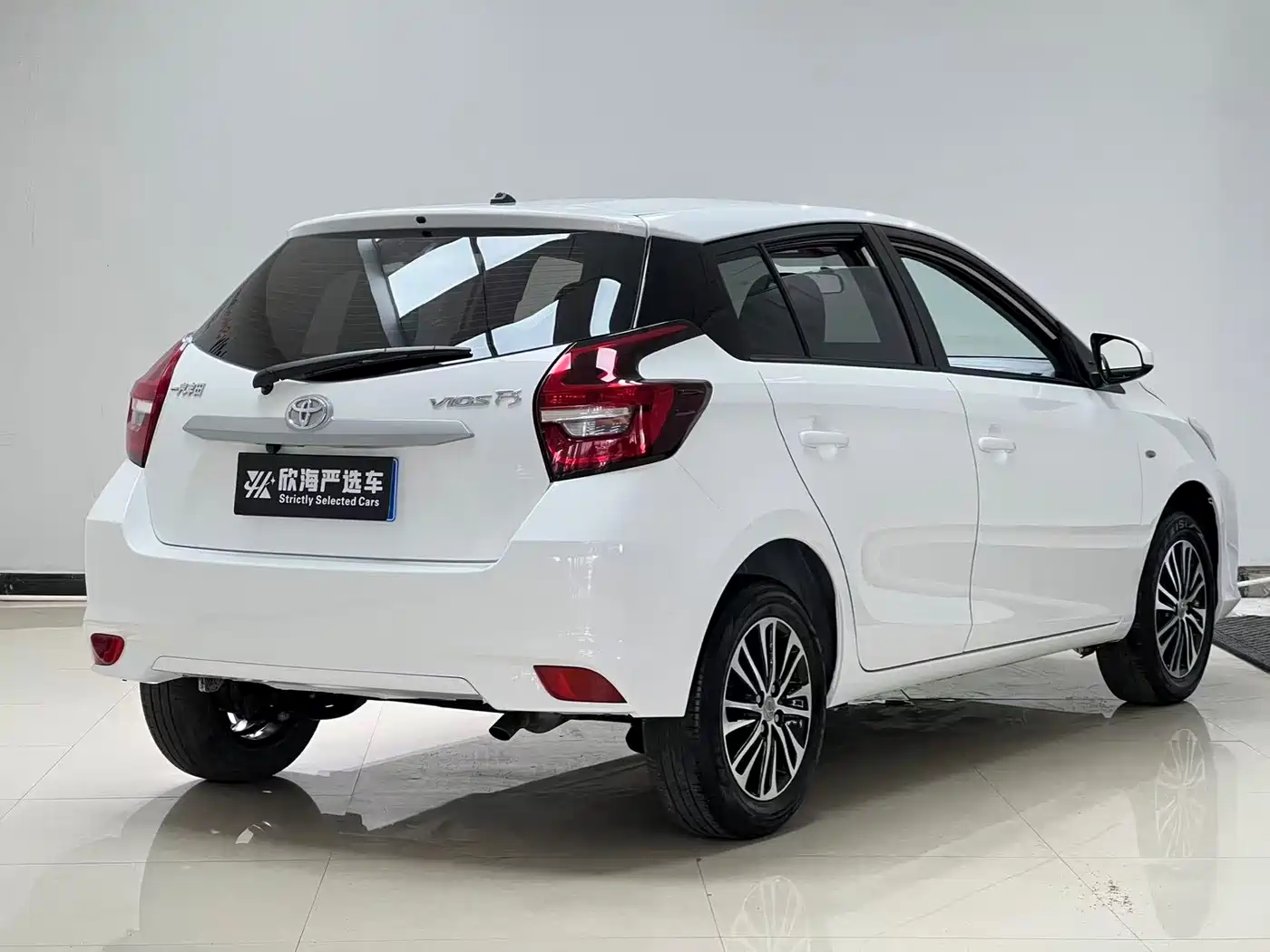 Toyota Vios FS 2021 1.5L CVT Fengchi Edition фото 6