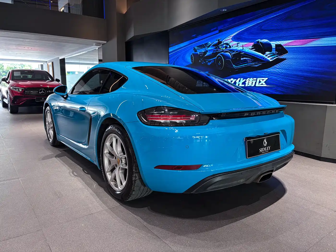 Porsche 718 2018 Cayman 2.0T фото 4