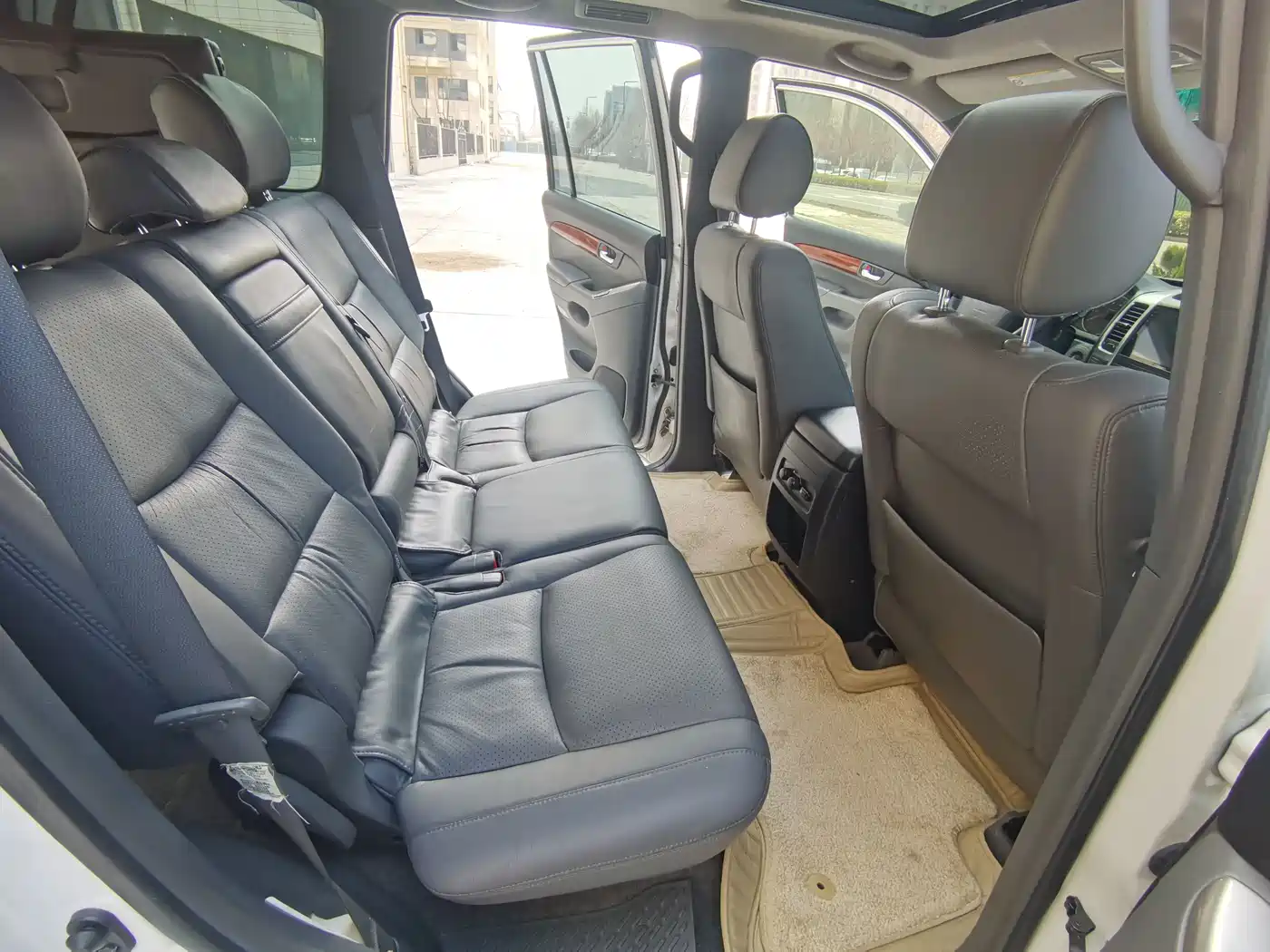 Toyota Prado 2010 4.0L Automatic VX фото 12
