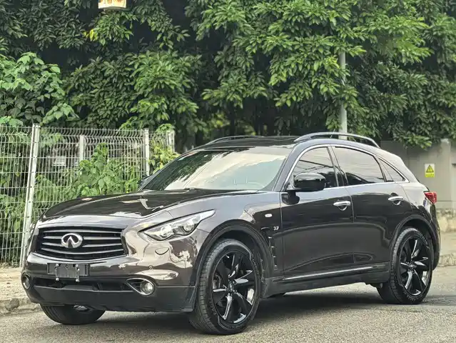 Infiniti Infiniti QX70 2015 Model 3.7L Shadow Edition