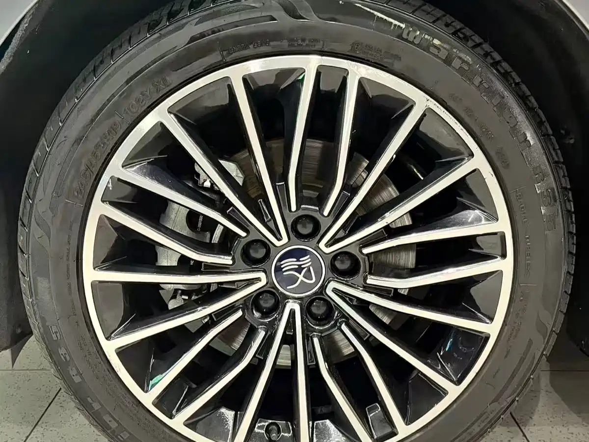 BYD HAN
