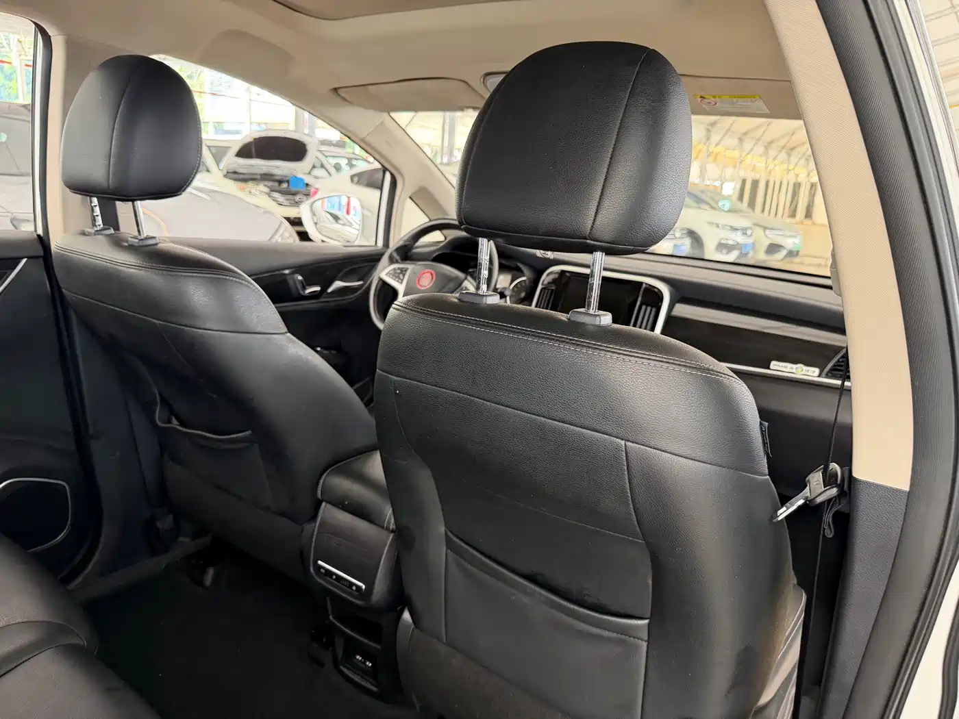 BYD Song MAX 2018 2018 1.5T Auto Smart Connected Premium 7-Seater