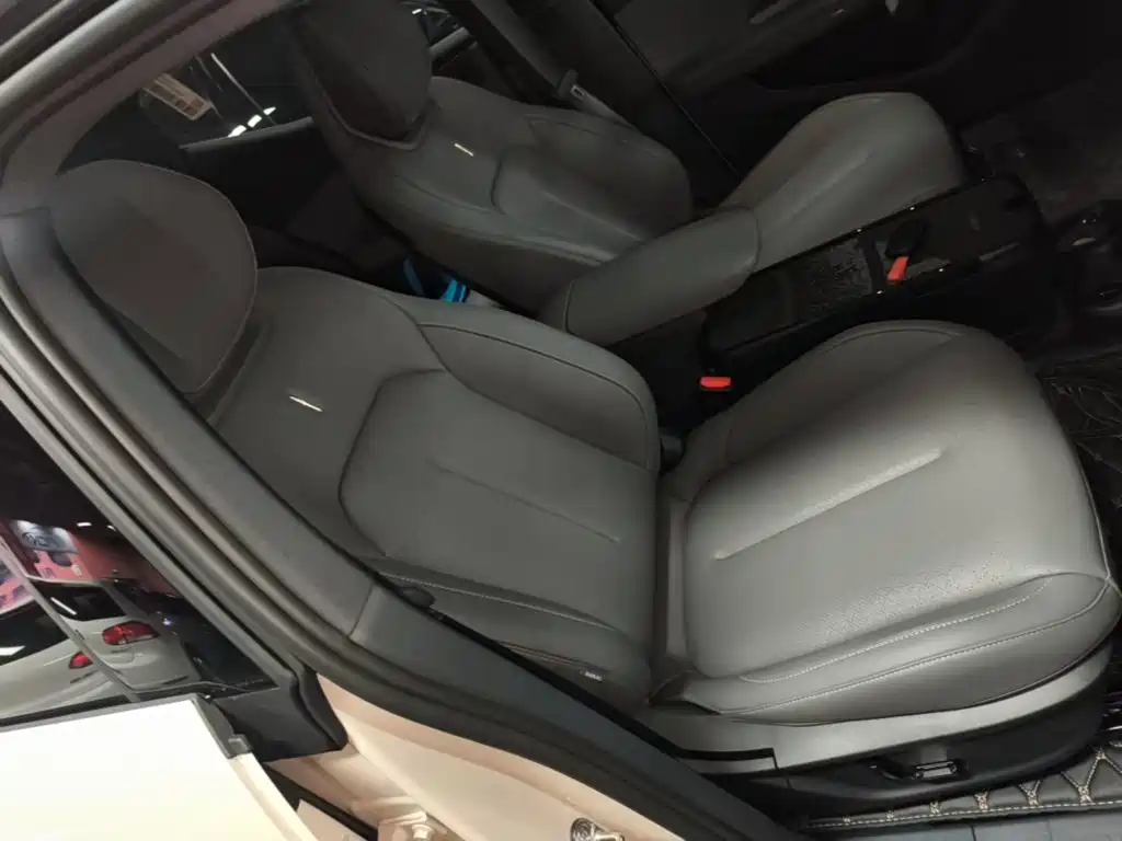 Lynk & Co Z20 2026 2025 175kW